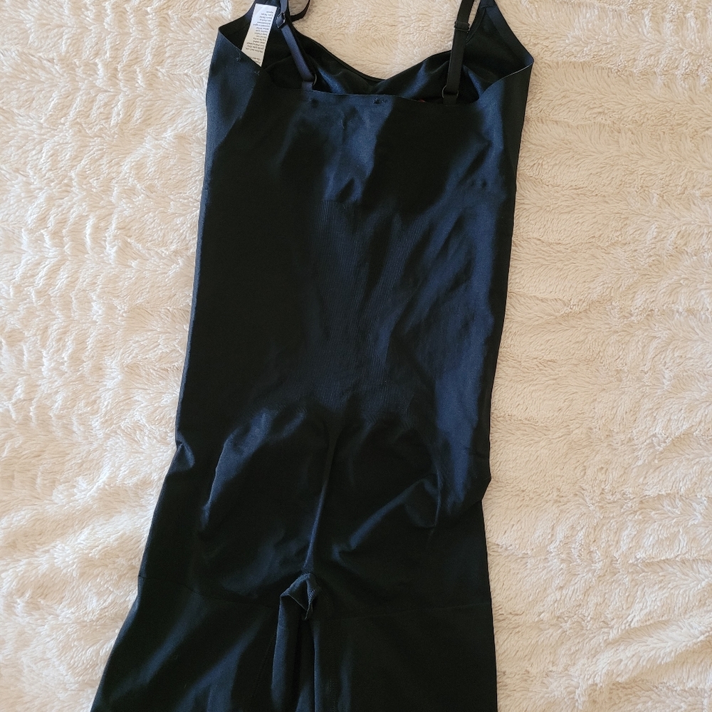 Spanx l set size M Like New